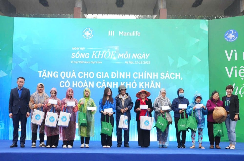 Thầy thuốc trẻ chung tay nâng cao chất lượng chăm sóc sức khỏe Nhân dân