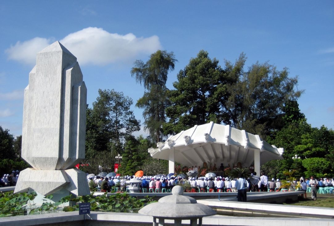 Công trình Mộ cụ Phó bảng Nguyễn Sinh Sắc trong Khu di tích chuẩn bị đón Bằng xếp hạng Di tích quốc gia đặc biệt.