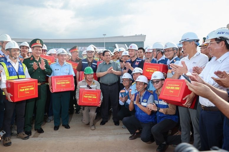 Thủ tướng: Sân bay Long Thành sẽ đón chuyến bay chính thức đầu tiên vào 19/12