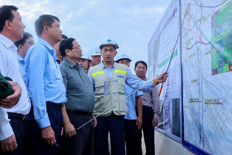 Thủ tướng: Sân bay Long Thành sẽ đón chuyến bay chính thức đầu tiên vào 19/12