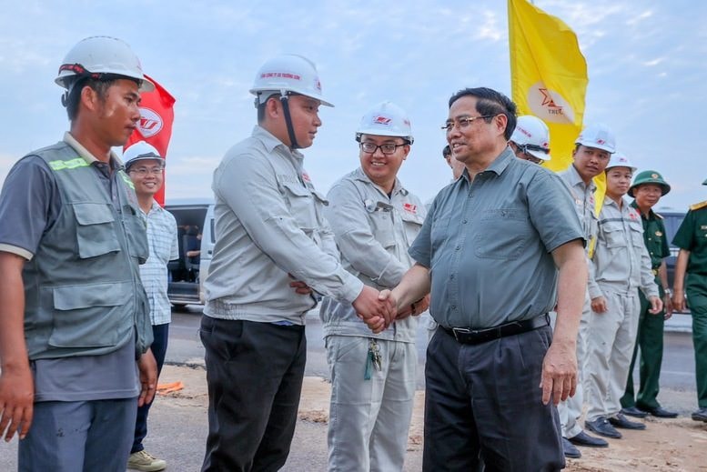 Thủ tướng: Sân bay Long Thành sẽ đón chuyến bay chính thức đầu tiên vào 19/12