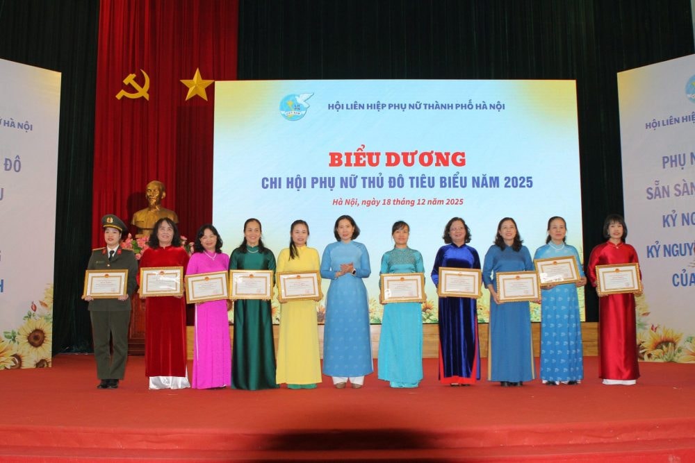 Hà Nội quán triệt Nghị quyết Đại hội phụ nữ lần thứ XVII, phát động phong trào thi đua năm 2026