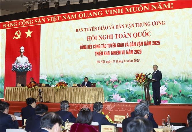 Tổng Bí thư Tô Lâm: Xây dựng đội ngũ cán bộ tuyên giáo và dân vận 'chuyên tâm, thạo việc'- Ảnh 1.