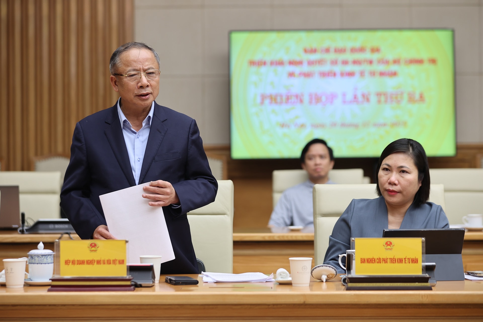 Thủ tướng: Củng cố niềm tin, hành động thực chất, hiệu quả, đột phá để phát triển kinh tế tư nhân- Ảnh 6.