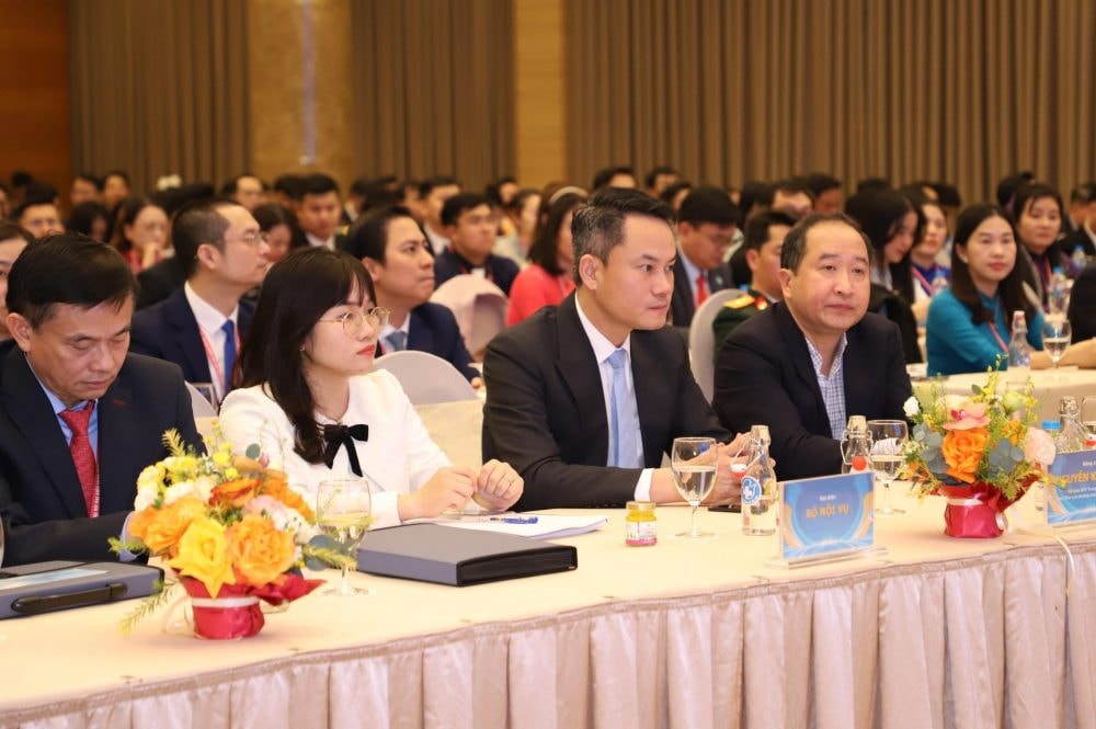 Khai mạc Đại hội đại biểu toàn quốc Hội Thầy thuốc trẻ Việt Nam lần thứ V Khai mạc Đại hội đại biểu toàn quốc Hội Thầy thuốc trẻ Việt Nam lần thứ V