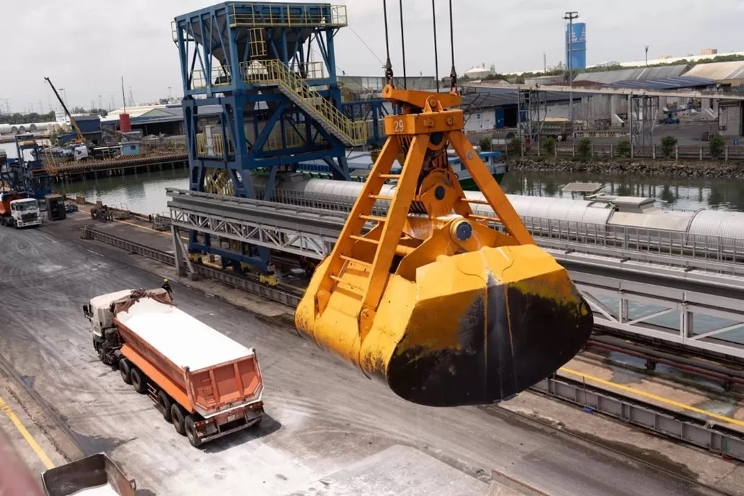 1766133436-picture1jpg (1)