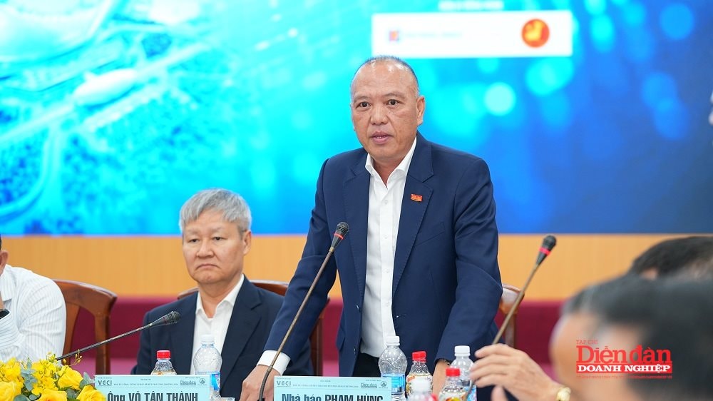 1 Nhà báo Phạm Hùng - Phó Tổng Biên tập Tạp chí Diễn đàn Doanh nghiệp