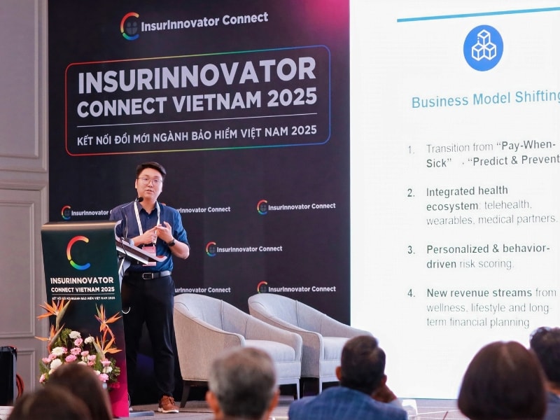 Ông. Dương Lê Minh Đức