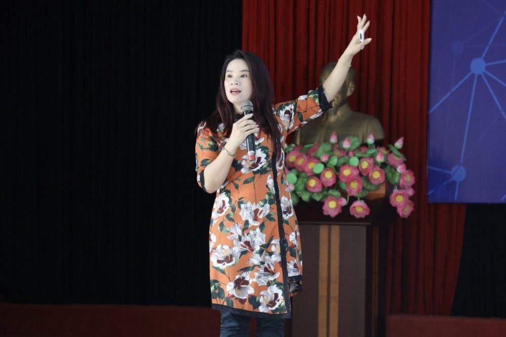 Bồi dưỡng kiến thức hệ sinh thái học tập sáng tạo cho giáo viên: một số gợi mở về giáo dục sáng tạo trong kỷ nguyên số