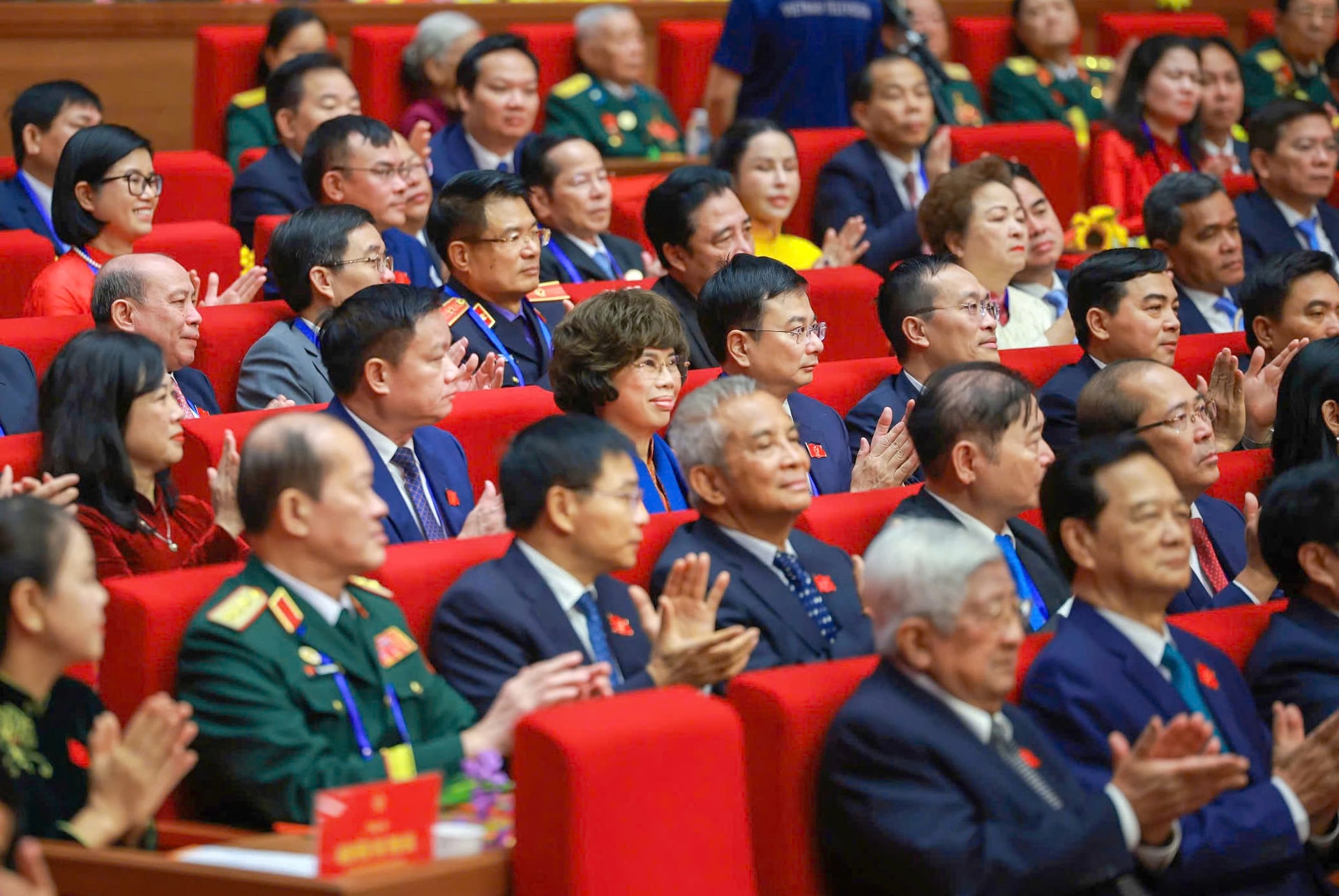 Madam ThÃ¡i HÆ°Æ¡ng táº¡i ÄH Thi Äua yÃªu nÆ°á»c (2)