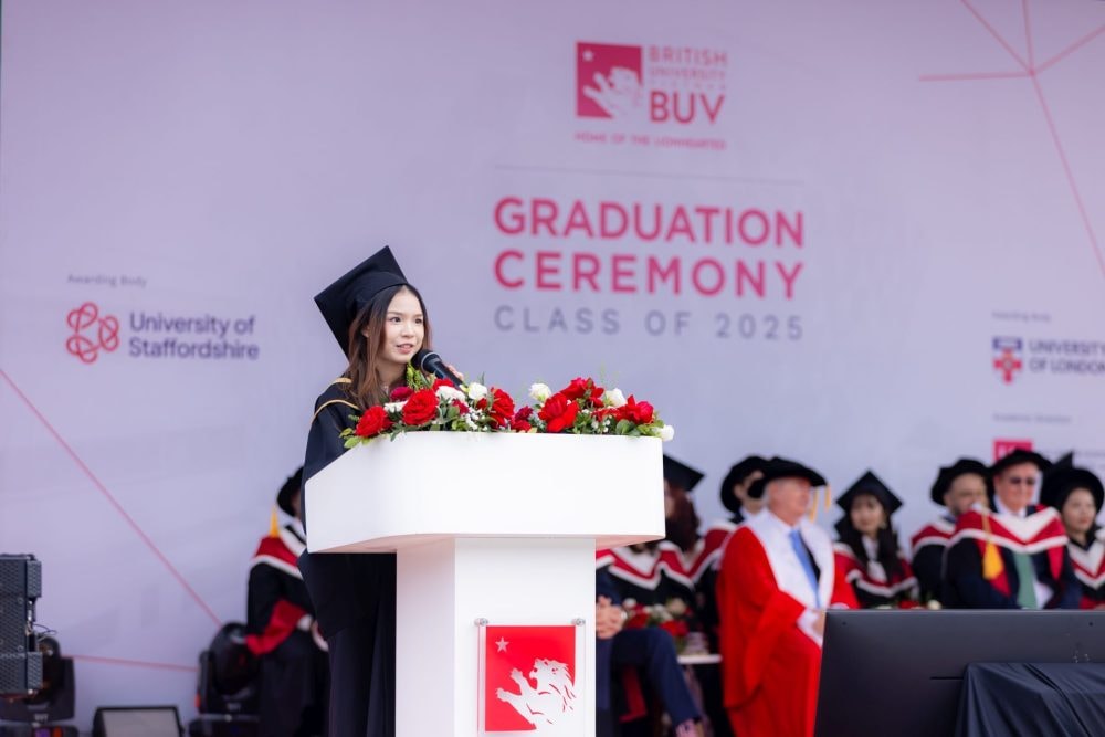 Sinh viên Việt Nam vào nhóm dẫn đầu thế giới tại các chương trình quốc tế của Đại học London Sinh viên Việt Nam vào nhóm dẫn đầu thế giới tại các chương trình quốc tế của Đại học London