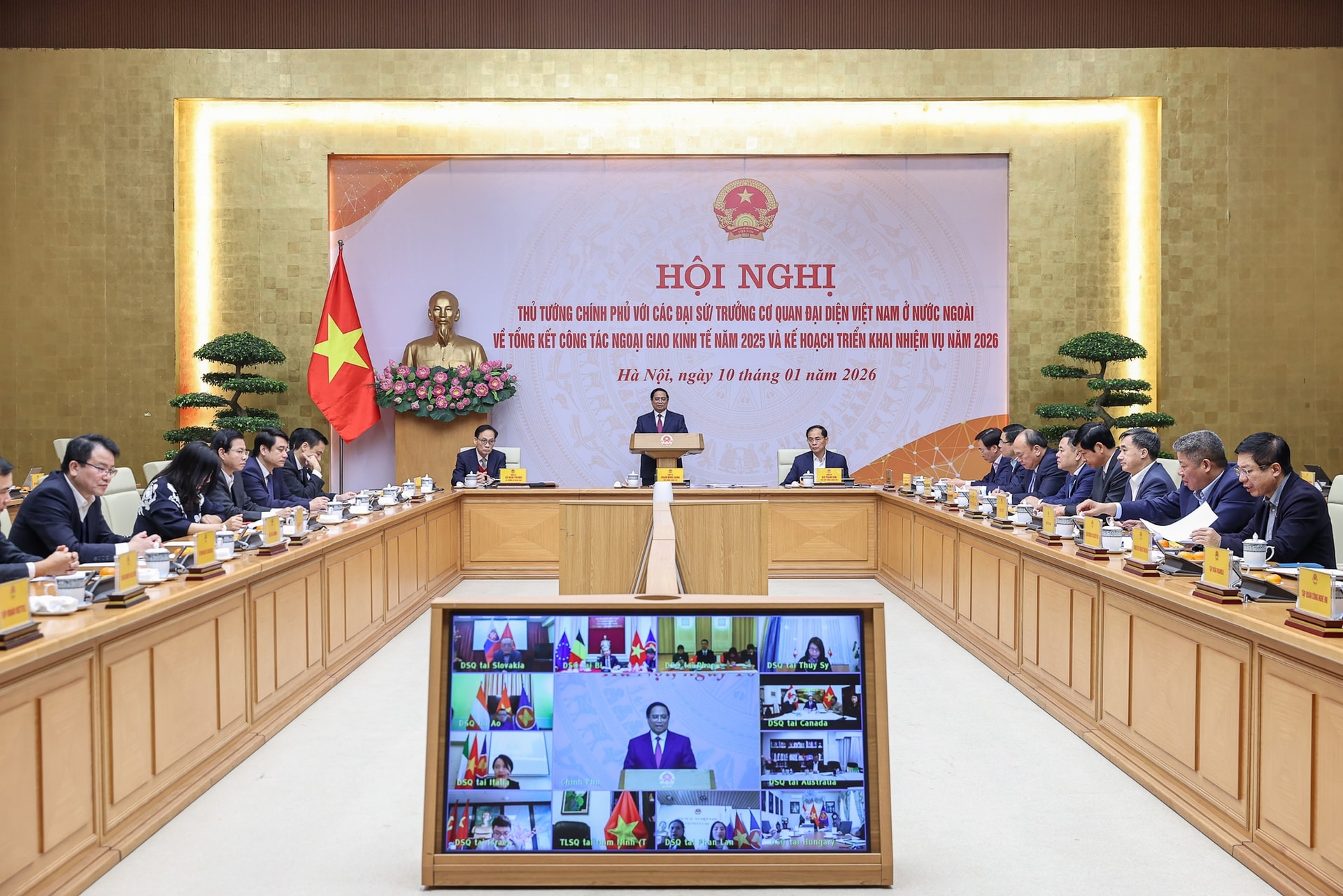 Thủ tướng: Sớm hoàn thiện chương trình hỗ trợ doanh nghiệp Việt Nam ra thế giới- Ảnh 6. Thủ tướng: Sớm hoàn thiện chương trình hỗ trợ doanh nghiệp Việt Nam ra thế giới- Ảnh 6.