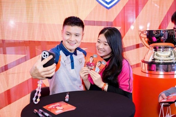 Cúp Shopee Cup™ tạo điểm nhấn tại Hà Nội trong hành trình quảng bá khu vực