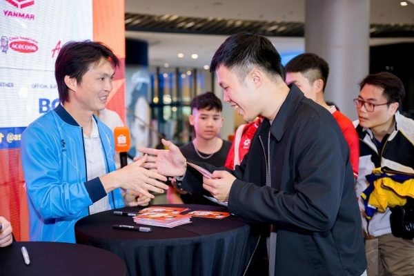 Cúp Shopee Cup™ tạo điểm nhấn tại Hà Nội trong hành trình quảng bá khu vực