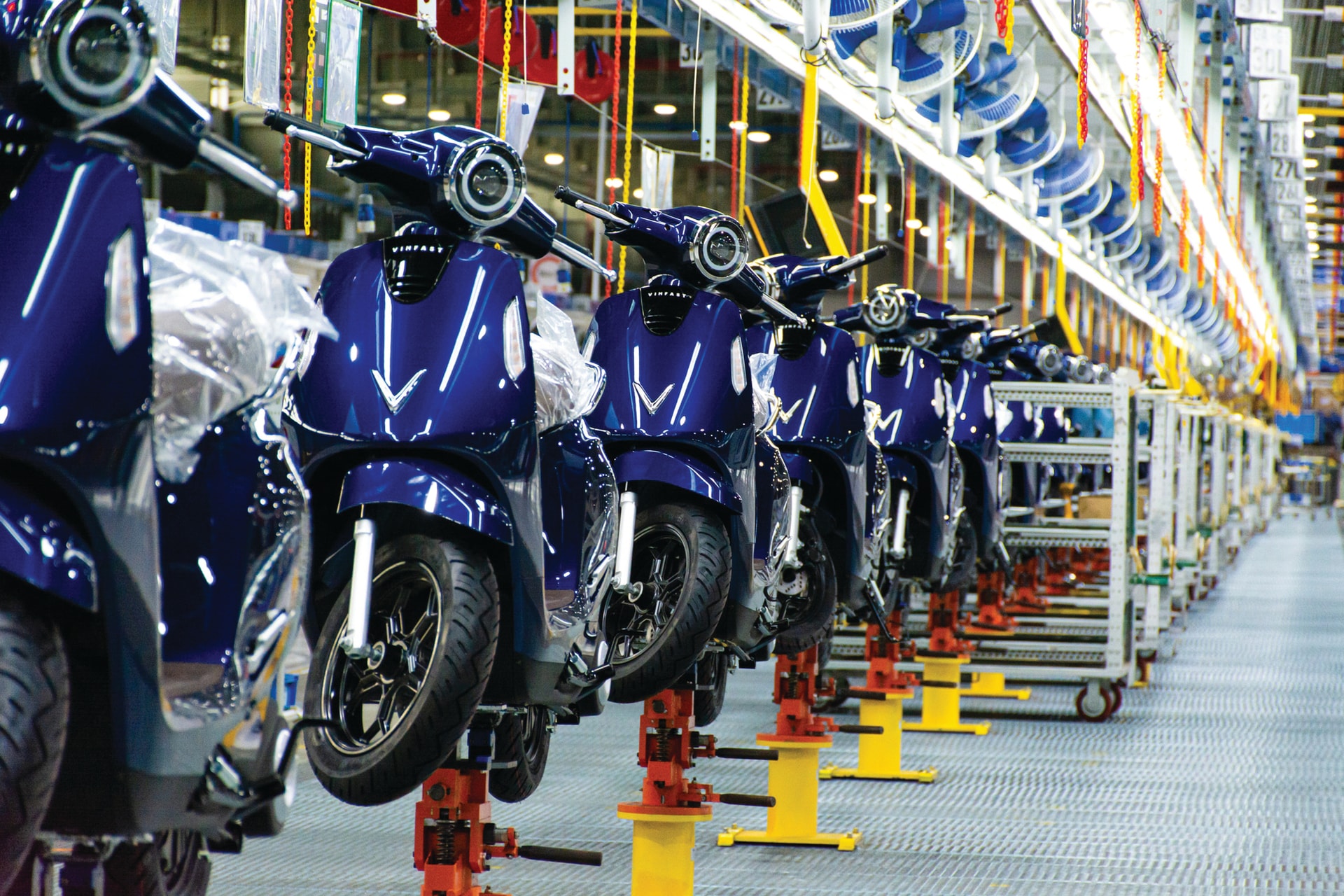 Sản xuất xe máy điện tại Nhà máy VinFast (Hải Phòng)