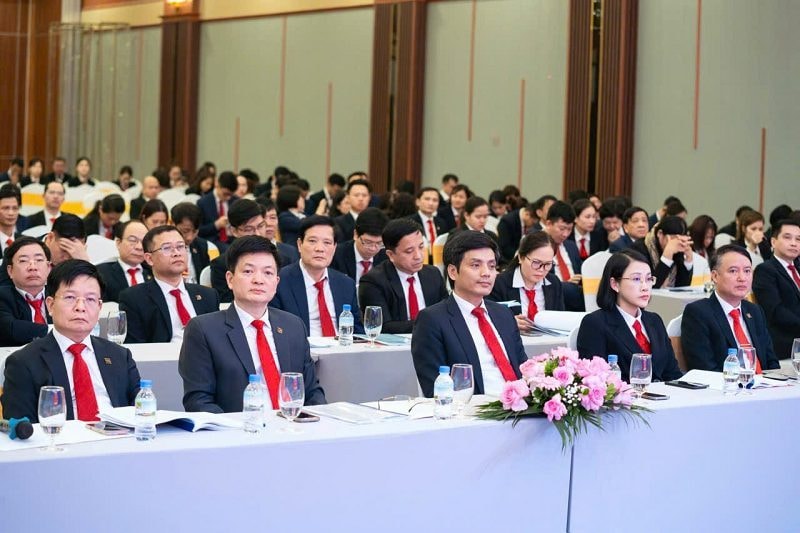 Agribank Chi nhánh Ninh Bình tổ chức Hội nghị người lao động, triển khai nhiệm vụ kinh doanh năm 2026