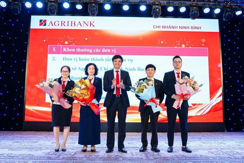 Agribank Chi nhánh Ninh Bình tổ chức Hội nghị người lao động, triển khai nhiệm vụ kinh doanh năm 2026