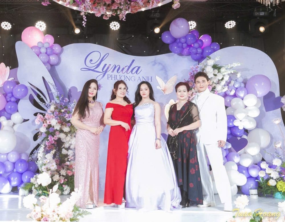 Phương Anh Lynda: Tuổi 18 và khát vọng của thế hệ thứ hai người Việt tại Cộng hòa Séc