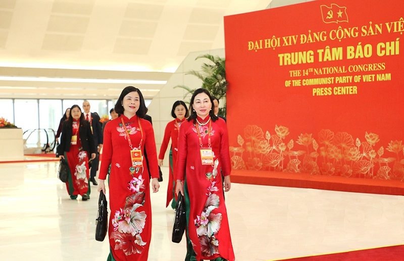 Đoàn đại biểu Đảng bộ tỉnh Ninh Bình dự Khai mạc Đại hội đại biểu toàn quốc lần thứ XIV của Đảng