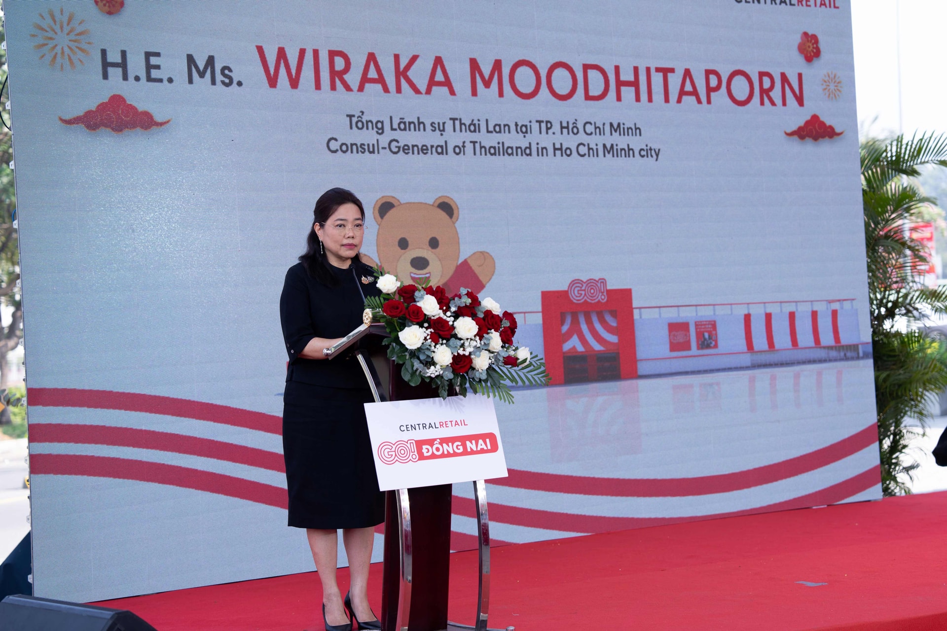bà Wiraka Moodhitaporn, Tổng Lãnh sự Vương quốc Thái Lan tại TP. Hồ Chí Minh phát biểu