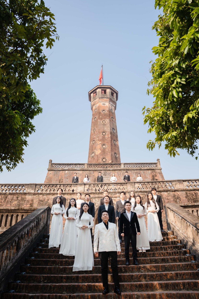 Bối cảnh Cột cờ Hà Nội xuất hiện trong MV Đất nước hôm nay