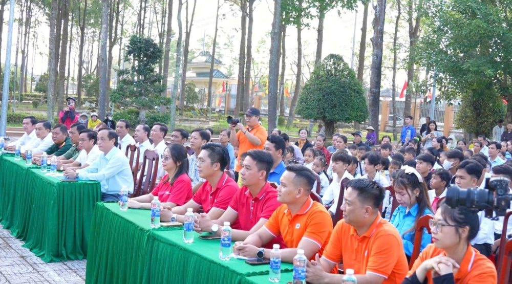 “Xuân Yêu Thương” – dấu ấn trách nhiệm cộng đồng của J&T Express tại Cần Thơ