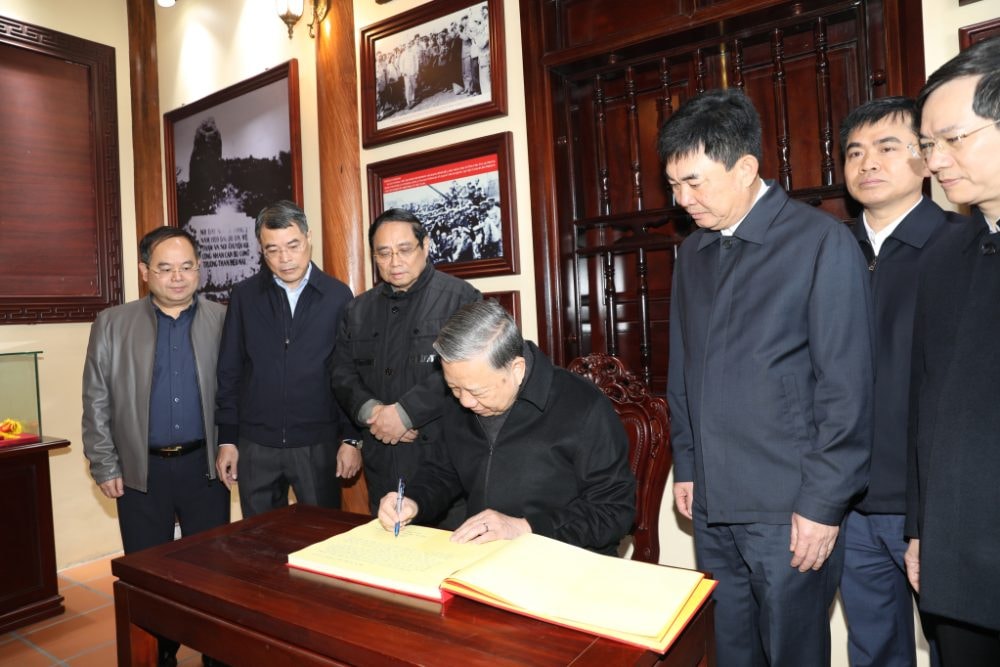 Ngành Than – Khoáng sản: Giữ vững trụ cột an ninh năng lượng, chăm lo toàn diện người lao động