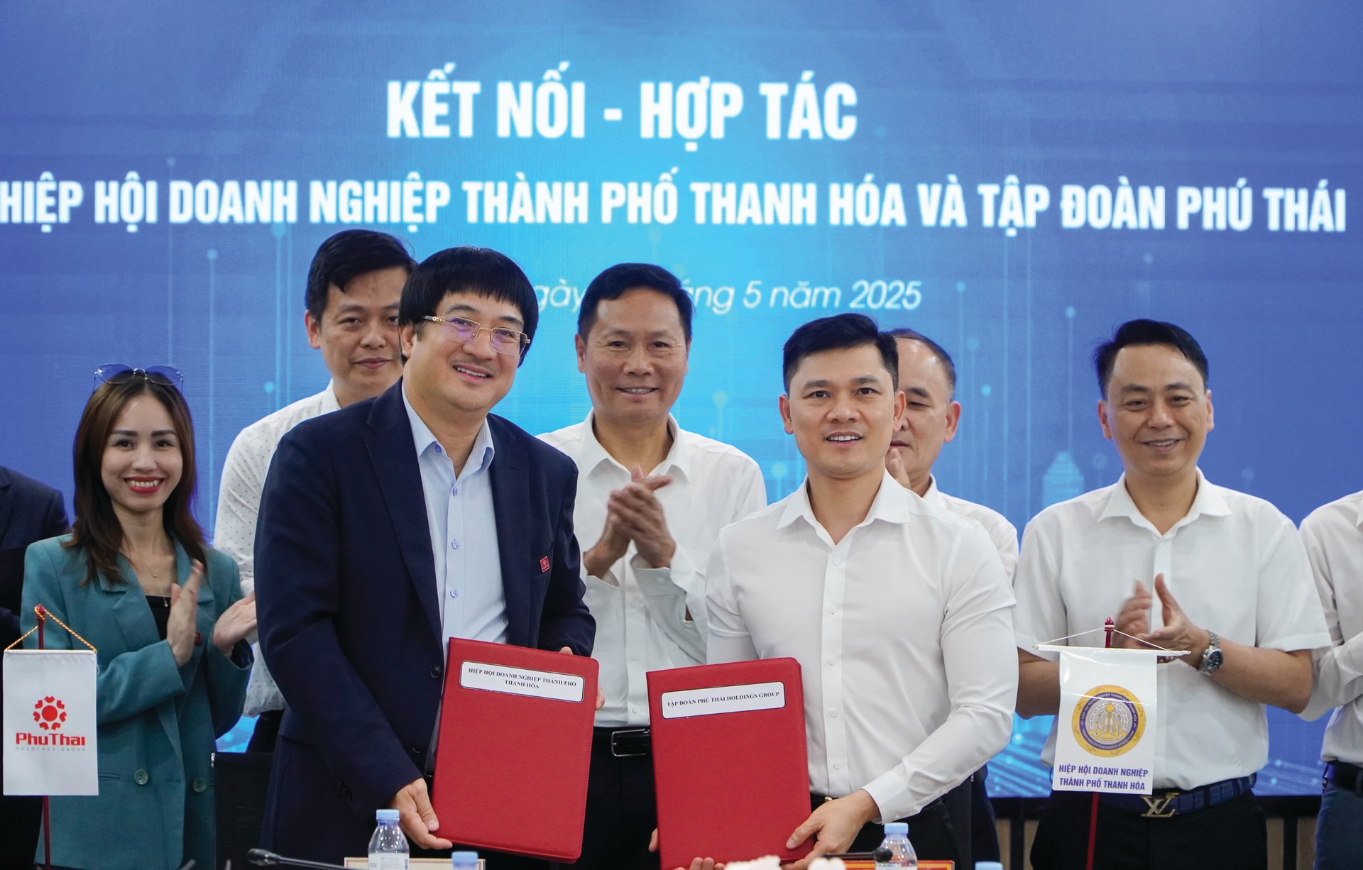 Anh 03. Phu Thai Sme 300. Phu Thai Sme 300