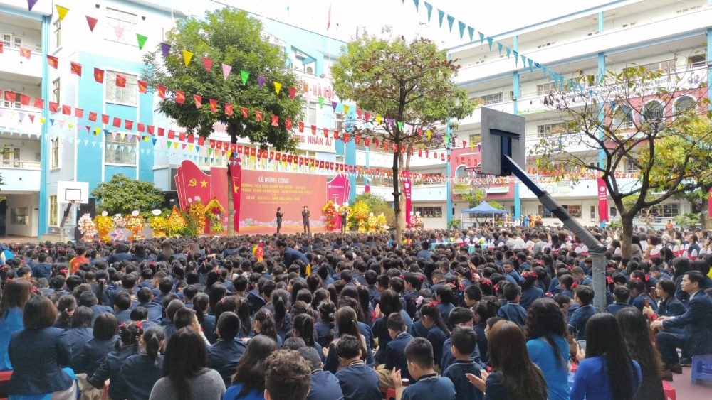 Trường Tiểu học Đoàn Thị Điểm Hà Nội đón nhận Danh hiệu Anh hùng Lao động