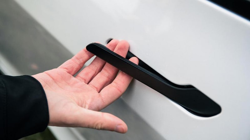 TayNamCuaOto-CafeAuto-892025-(2) (1)