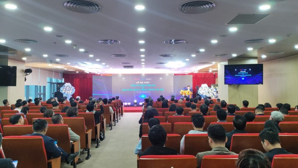 Hà Nội ra mắt Sàn Giao dịch công nghệ và Chợ Chuyển đổi số