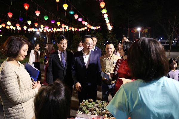 Với sự tham gia của hơn 60 doanh nghiệp, hợp tác xã đến từ nhiều tỉnh, thành phố như Hưng Yên, Hải Phòng, Quảng Ninh, Nghệ An, Khánh Hòa..., chương trình mang đến một 