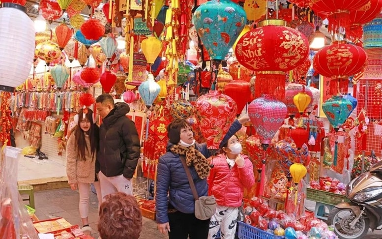 Chỉ đạo của Thủ tướng: Lương thưởng đủ, xe cộ thông, không ai thiếu đói dịp Tết Nguyên đán 2026