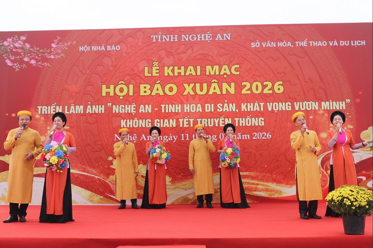 van-nghe-chao-mung-hoi-bao-xuan-2026(1).jpeg