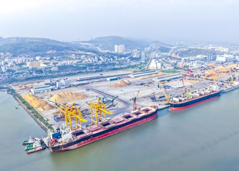 Tầm nhìn xanh từ những nhịp cầu cảng 4.0