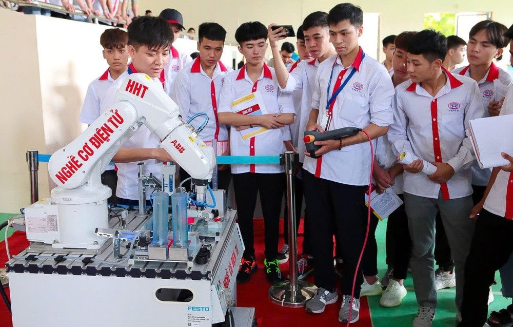 Con Duong Moi Cua Giao Duc Nghe Nghiep 1