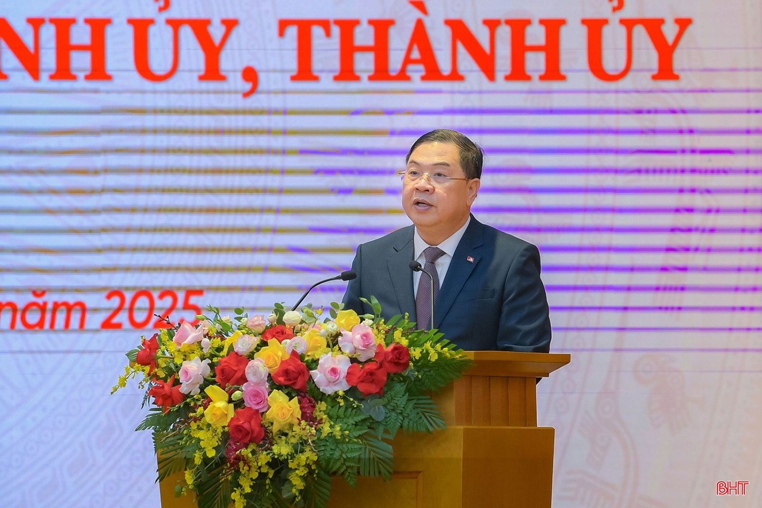 Ông Phạm Gia Túc - Ủy viên Bộ Chính trị, Bí thư Trung ương Đảng, Chánh Văn phòng Trung ương Đảng.