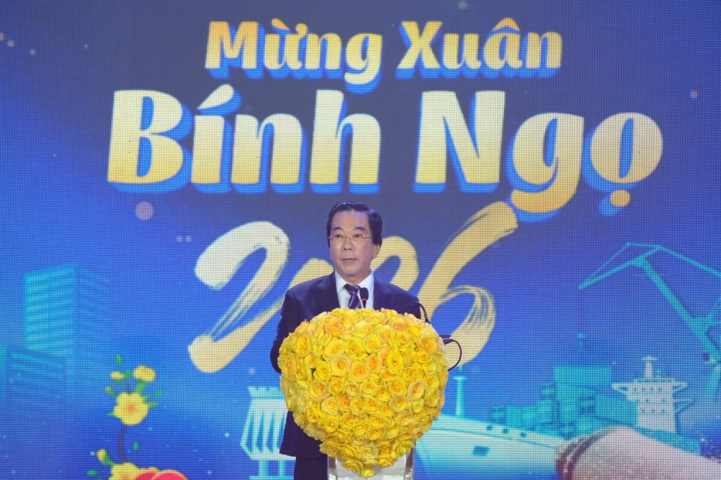 Lãnh đạo Hiệp hội Doanh nghiệp tỉnh phát biểu tại buổi gặp mặt