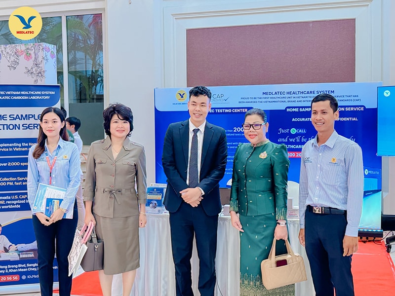 giam-doc-nguyen-xuan-dinh-medlatec-campuchia-1.jpg