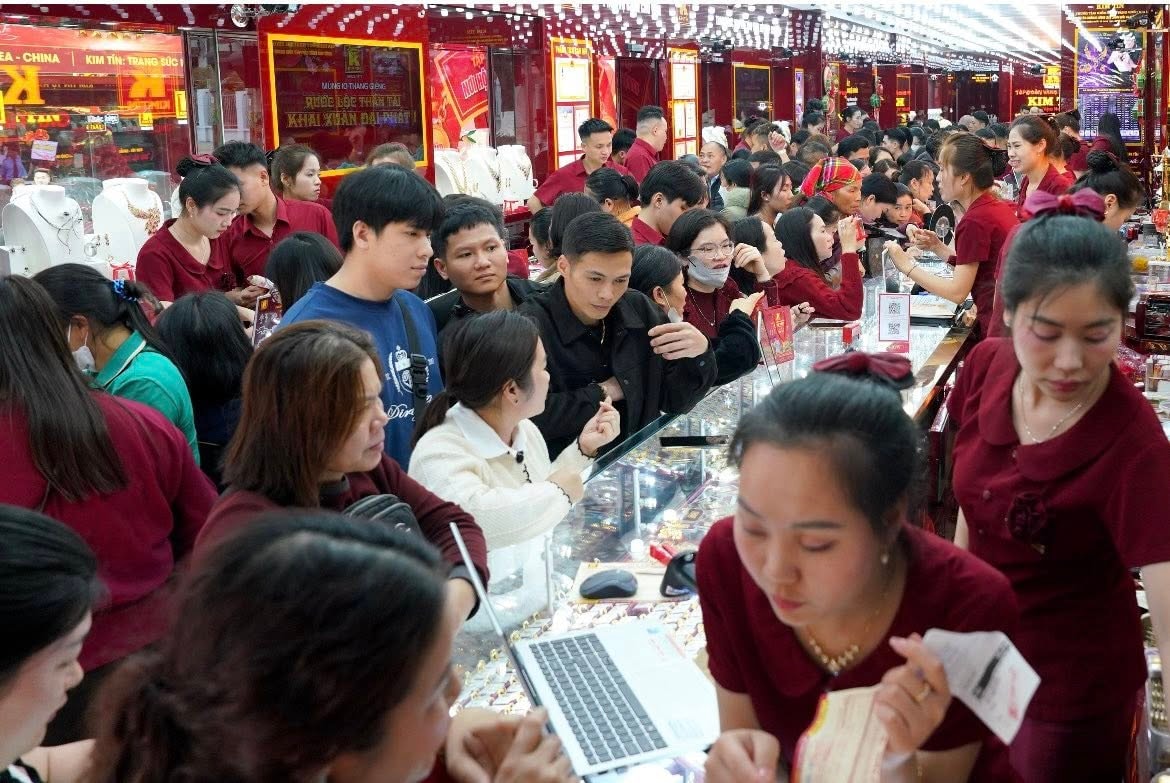 Giá vàng tuần tới có dễ phá thế 