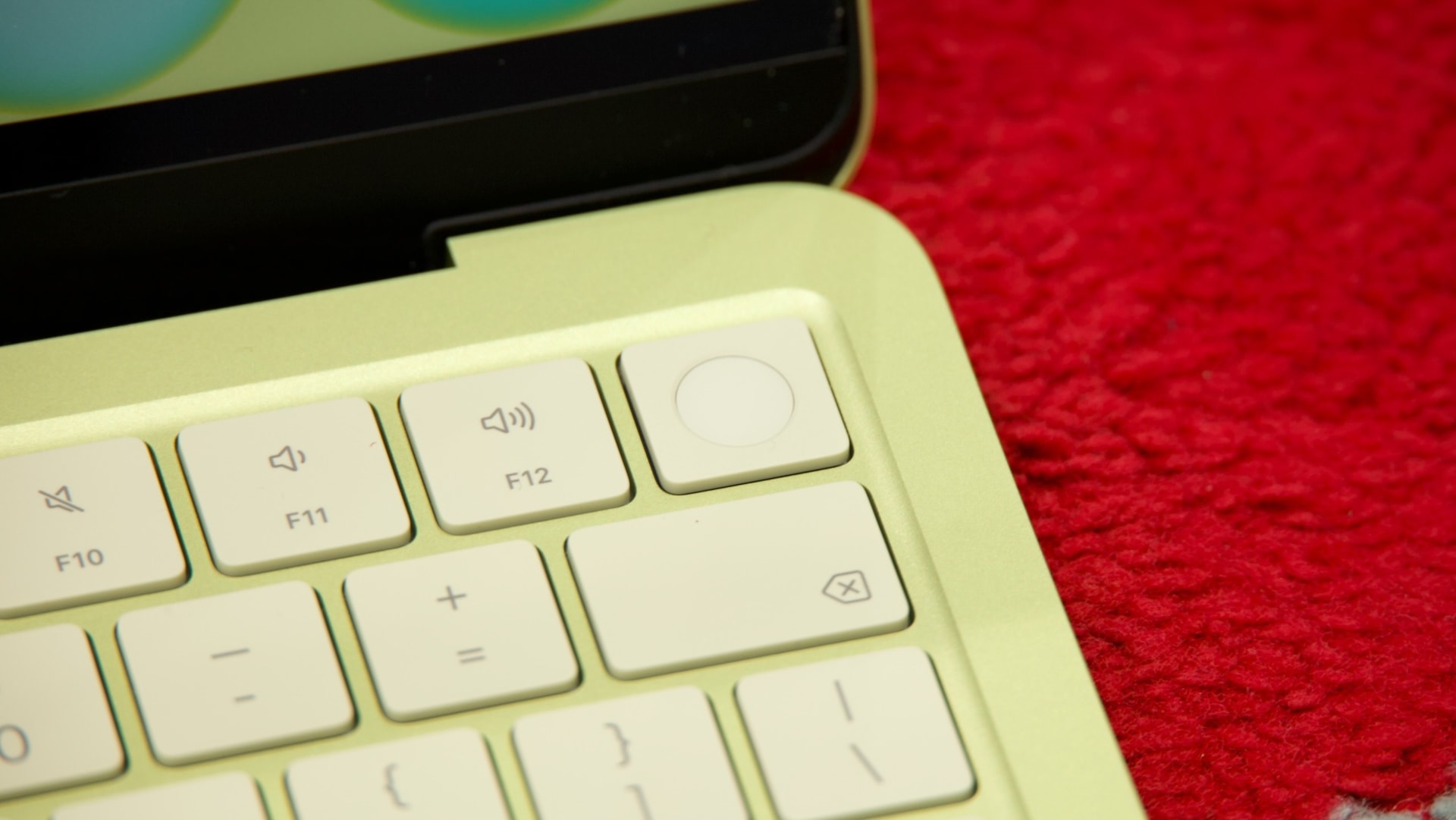 danh gia MacBook Neo, gia ban MacBook Neo, so sanh MacBook Neo, MacBook gia re anh 12