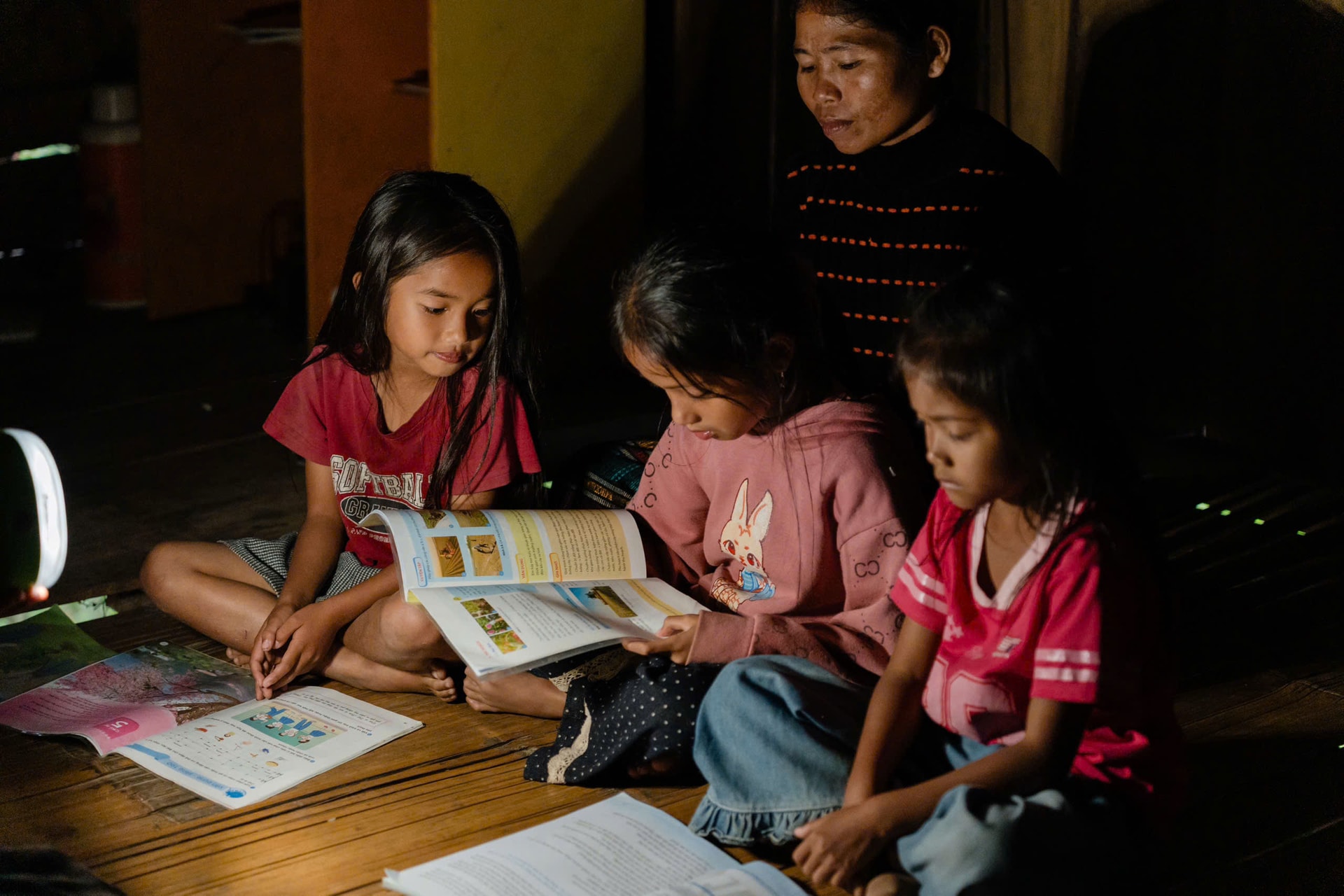 Ánh sáng giúp trẻ em học tập tốt hơn vào ban đêm