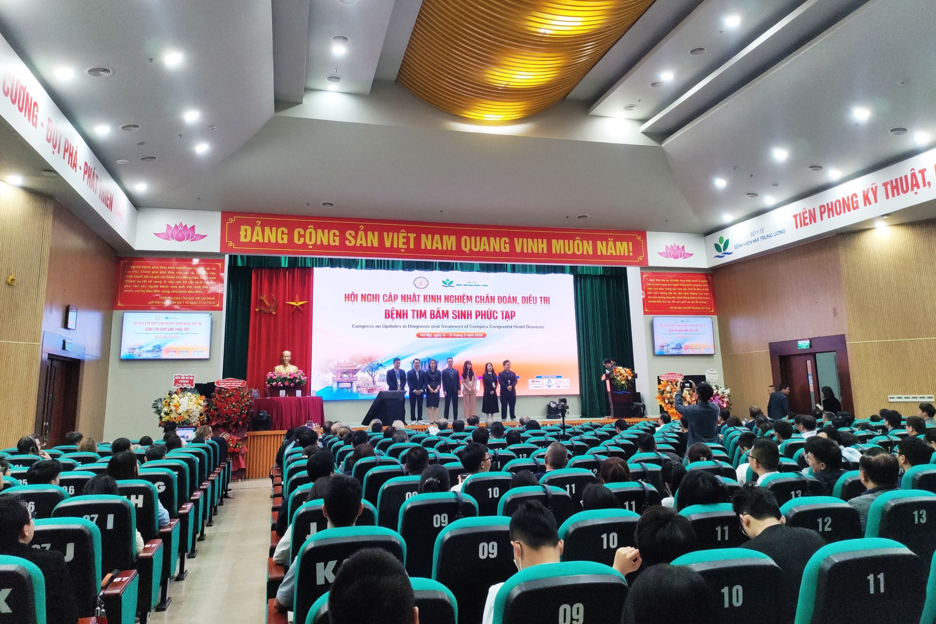 Hội nghị “Cập nhật kinh nghiệm chẩn đoán, điều trị bệnh tim bẩm sinh phức tạp”