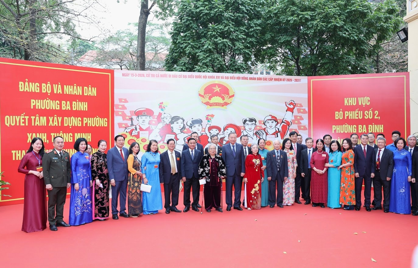 Tổng Bí thư Tô Lâm bỏ phiếu bầu cử đại biểu Quốc hội, HĐND các cấp tại phường Ba Đình, Hà Nội- Ảnh 8. Tổng Bí thư Tô Lâm bỏ phiếu bầu cử đại biểu Quốc hội, HĐND các cấp tại phường Ba Đình, Hà Nội- Ảnh 8.