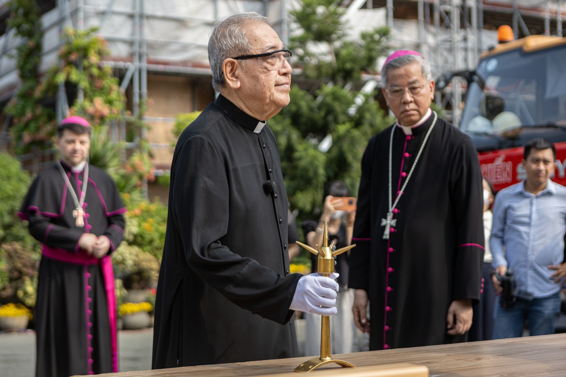 Thanh gia Duc Ba TP.HCM anh 6