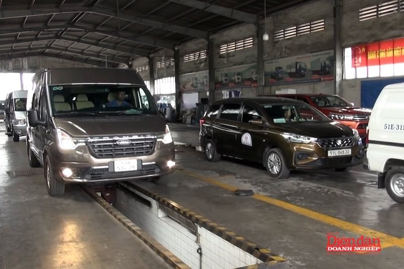 Kiểm định khí thải ô tô: Cần có lộ trình để tránh đứt gãy nguồn cung hàng hoá