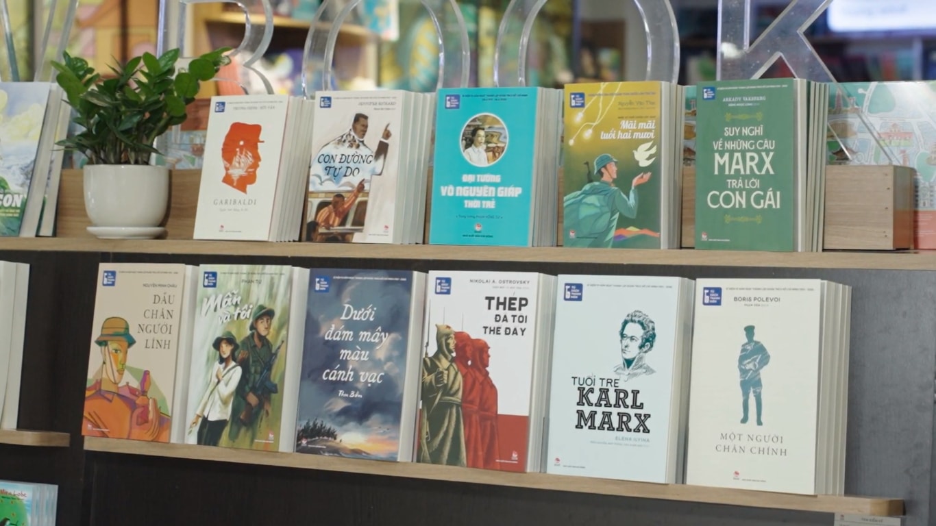 ảnh tủ sách (1)