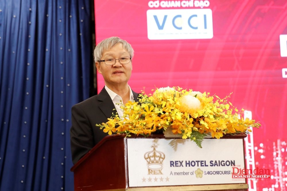 16.4 Ông Võ Tân Thành - Phó Chủ tịch Liên đoàn Thương mại và Công nghiệp Việt Nam (VCCI)