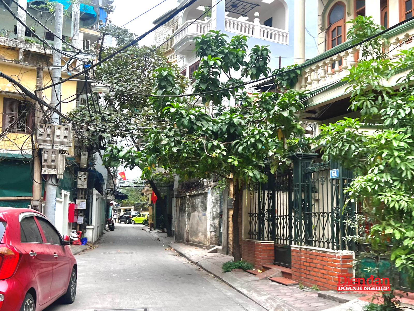 Thị trường nhà thổ cư Hà Nội “đóng băng”