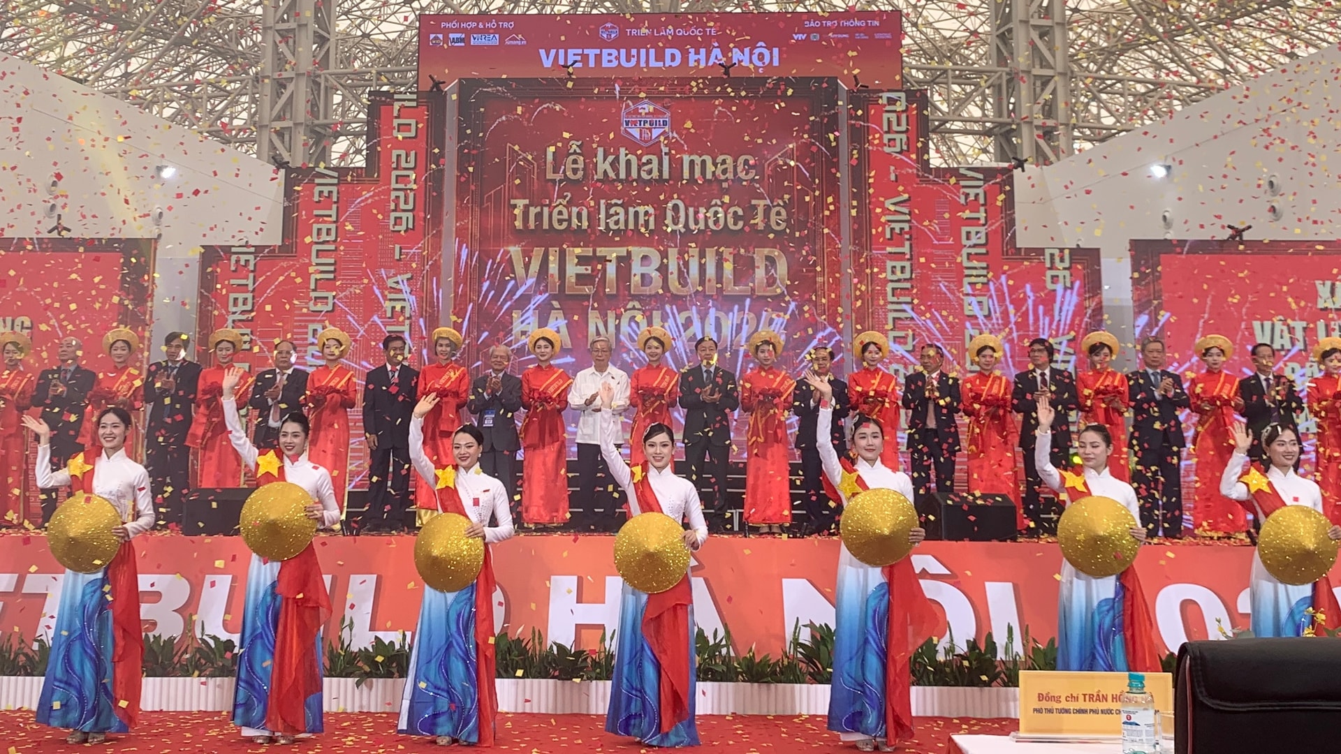ảnh triển lãm Vietbuild lần thứ nhất (4)